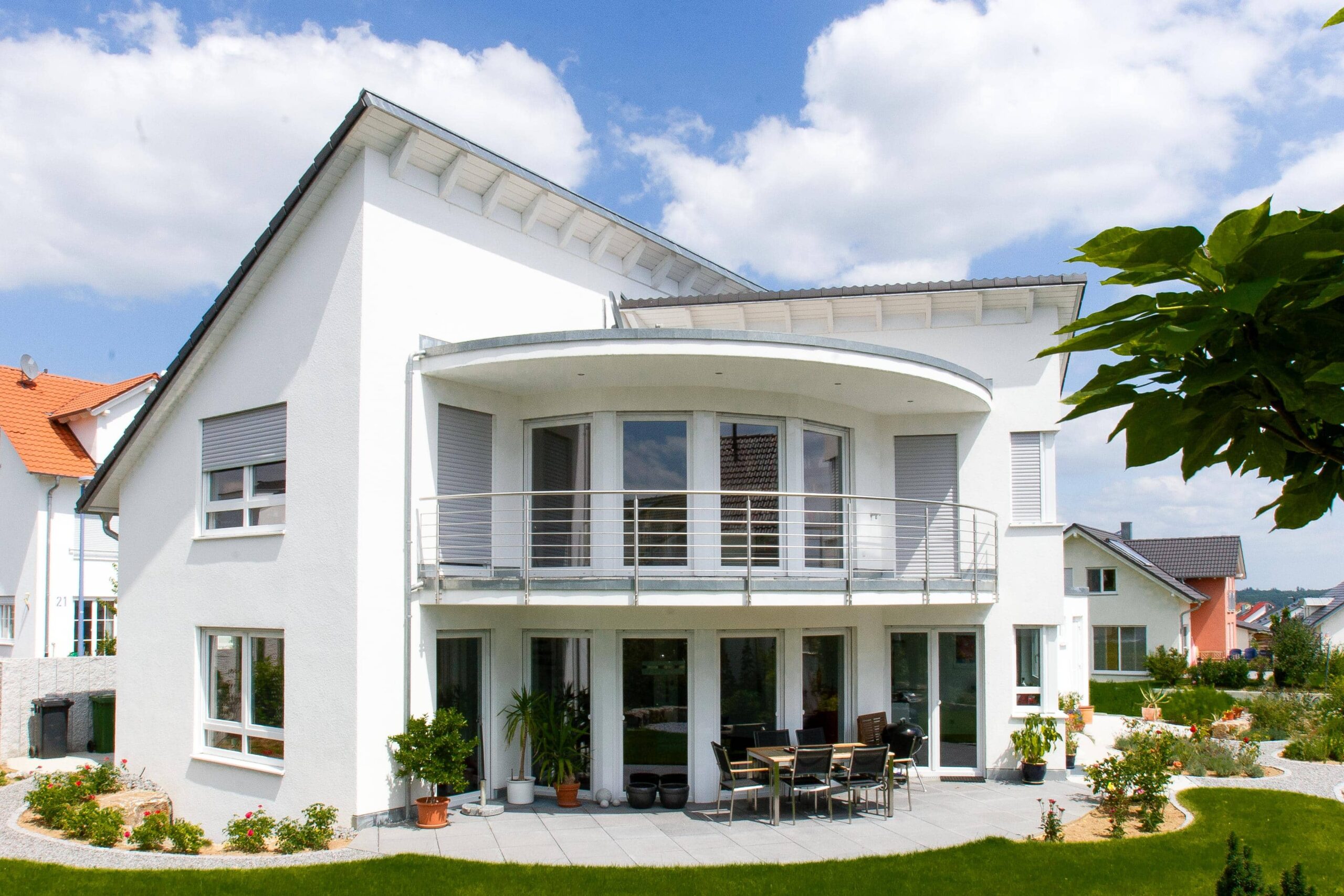 Einfamilienhaus mit Rundbalkon in Gärtringen