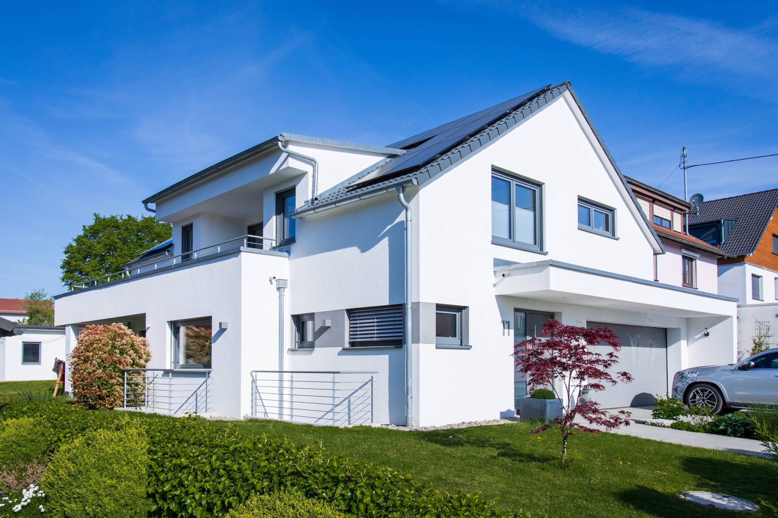 Einfamilienhaus mit integrierter Doppelgarage in Gärtringen